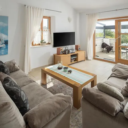 Bibali Bb Croatia * 부제